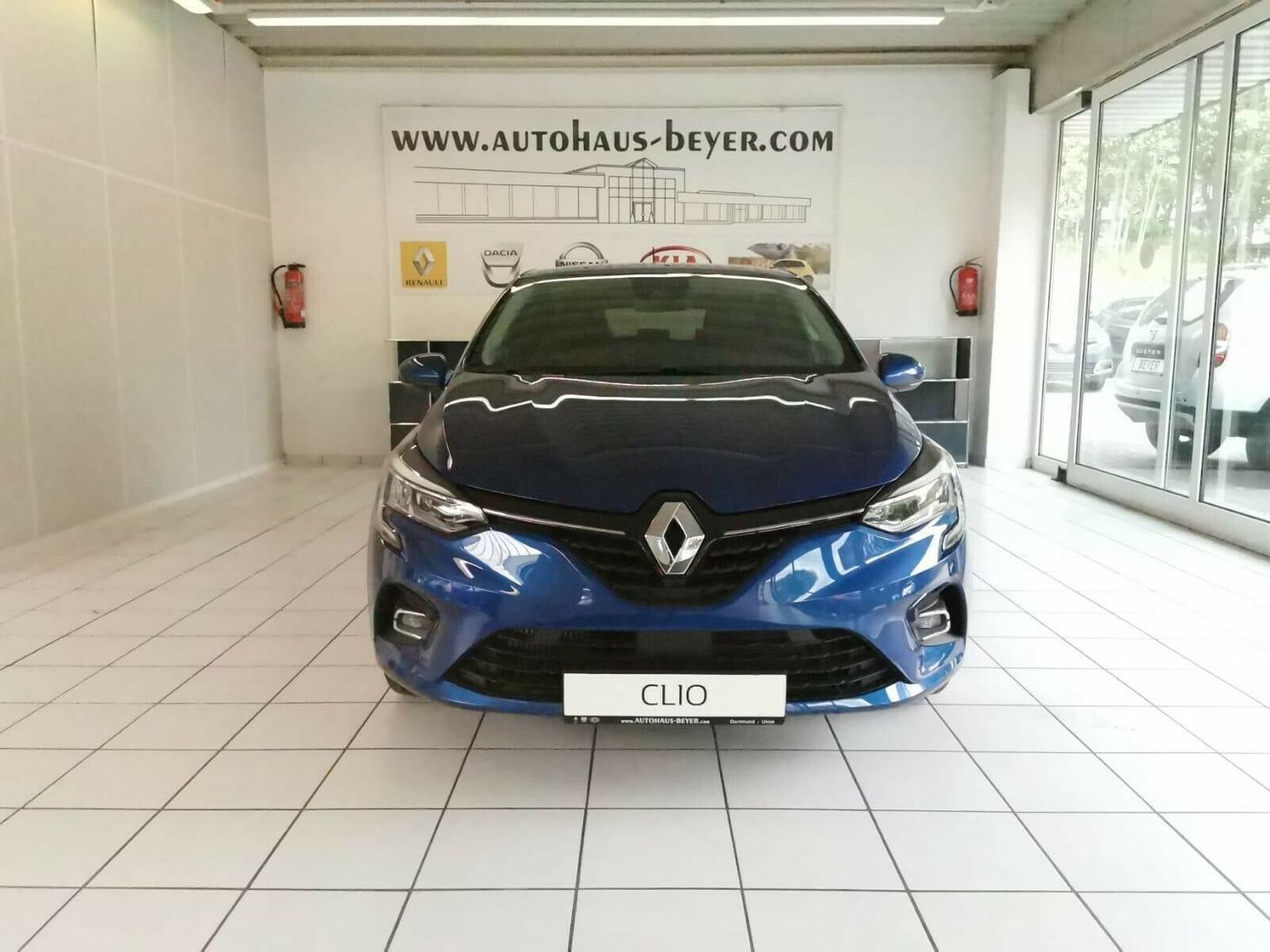 Renault Clio TCe 100 Intens 74 kW